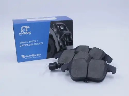 Колодки тормозные дисковые BP1070 AKNUK