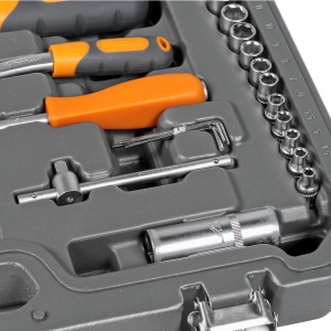 Набор инструментов универсальный 94 предмета, пласт.кейс AT-94-05 AIRLINE