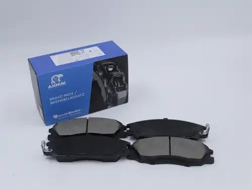 Колодки тормозные дисковые BP8090 AKNUK