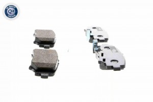 Колодки тормозные дисковые A32-0240 ACKOJA