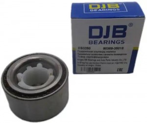 Подшипник ступицы колеса со ступицей (комплект) EB5767 DJB