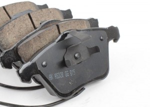 Колодки тормозные дисковые EUR1111 AKEBONO