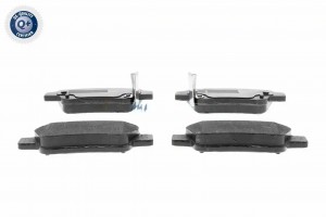 Колодки тормозные дисковые A26-0093 ACKOJA