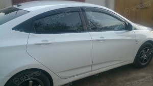 ДЕФЛЕКТОРА ОКОН HYUNDAI SOLARIS SD 2010-2014, 2014VERNA SD 2010, 2014 H22510 COBRA TUNING