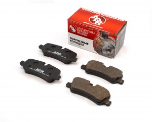 Колодки тормозные дисковые ADR130621 ADR