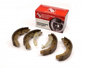 Колодки тормозные дисковые ADR261421 ADR