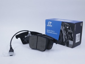 Колодки тормозные дисковые BP1073 AKNUK