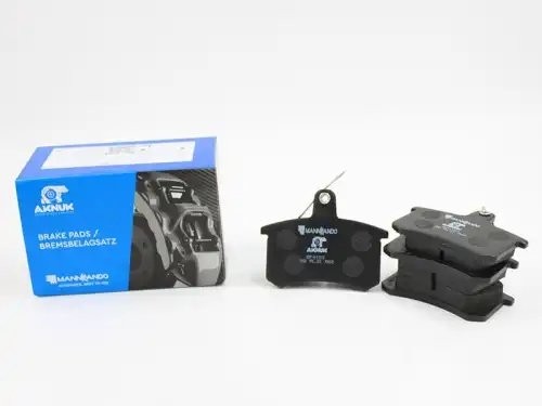 Колодки тормозные дисковые BP4183 AKNUK